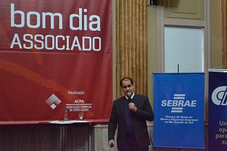 O diretor Técnico do SEBRAE/RS foi o palestrante do evento (Foto: SEBRAE/RS)