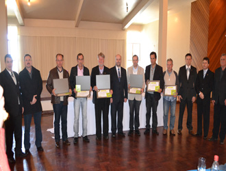 Entrega do selo e certificados foi realizada por Vitor Koch