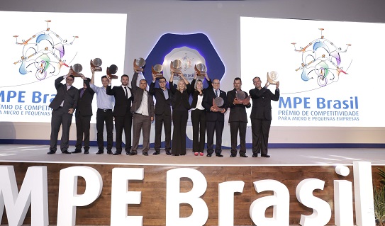 Vencedores nacionais do MPE Brasil (Foto: Charles Damasceno)