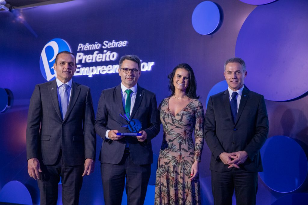 Rio Grande conquista Prêmio Sebrae Prefeito Empreendedor na categoria Desburocratização